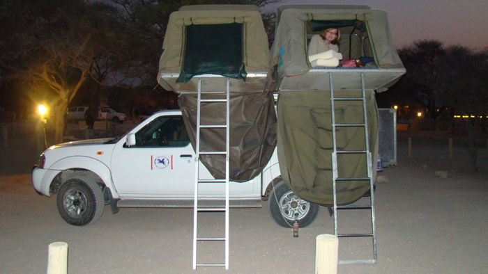Automobiliu su stogo palapine per Namibiją? Į atostogas gali tilpti viskas