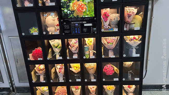 Gyvų gėlių pardavimo automatas