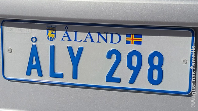 Alandų salų automobilių numeriuose nėra nei Suomijos, nei Europos Sąjungos simbolių