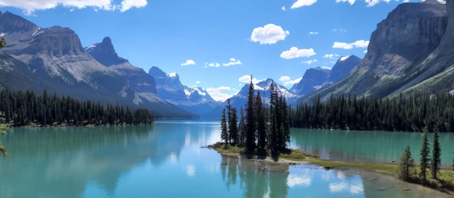 Alberta – ryškiausi Kanados kalnai ir prerijos