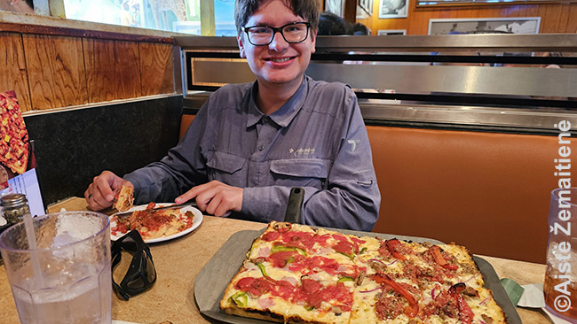 Detroito pica picerijoje, kuri ji ir buvo išrasta