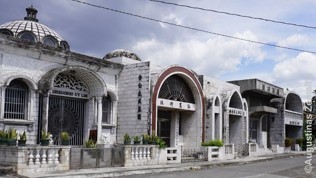 Manilos kinų kapinės