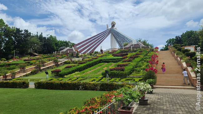 Dievo gailestingumo kalnai Mindanao Mindanao