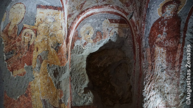Uolinės cerkvės freskos Ihlaros tarpeklyje
