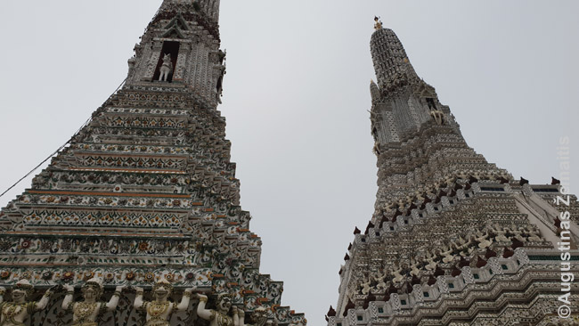 Įspūdingiausios budistų šventyklos Bankoke