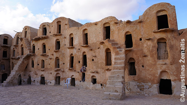 Tunisiečiai skundėsi, kad pernelyg mažai turistų lanko tokias unikalias kultūrines vietas, kaip Tuniso dykumų ksarai