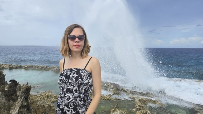 Prie Tiniano 'blow hole'