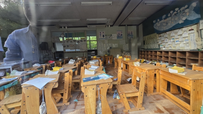 Fukušimos zonos mokykla, apleista 10+ metų