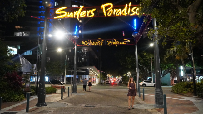 Surfer's Paradise naktinio gyvenimo zona Gold Koste