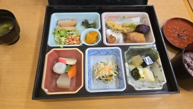 Bento dėžutė